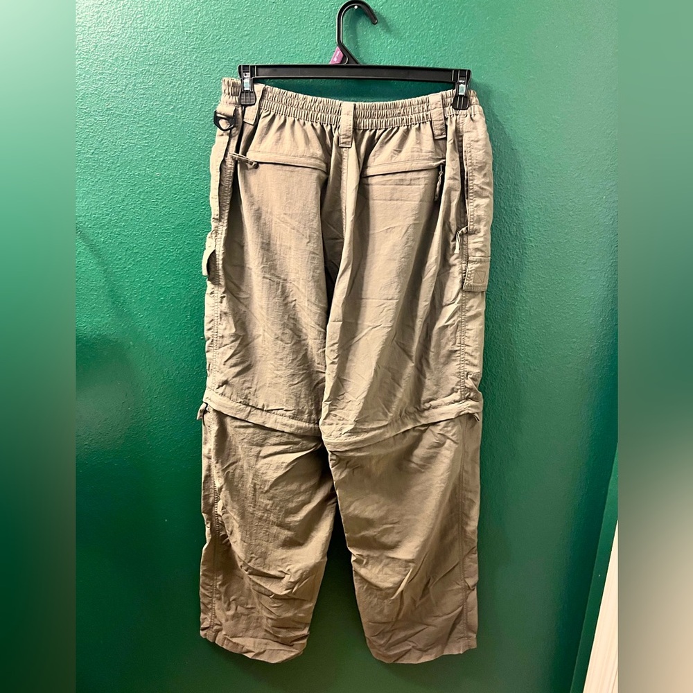 Reel Legends cargo pants large